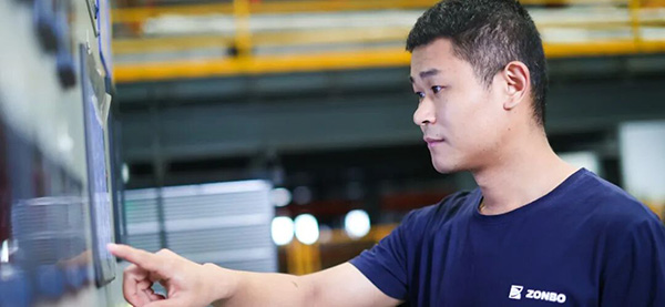 喜报!热烈祝贺王闯荣获江苏省五一劳动奖章!